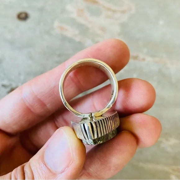 SOLD ♥️ Navajo ♥️ Landon Secatero Sterling Silver & Appaloosa Turquoise Ring - Picture 9 of 13